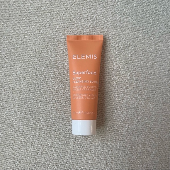 ELEMIS Superfood AHA Glow Cleansing Butter - Picture 6 of 8